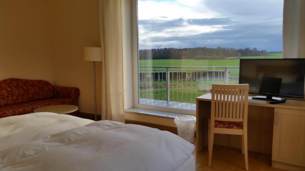 Landhotel Kreien Bagian luar foto