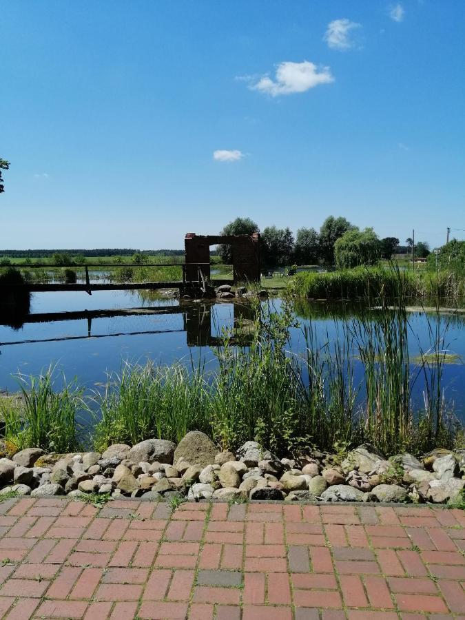 Landhotel Kreien Bagian luar foto